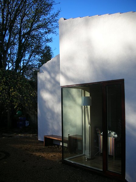 windowtowardwall